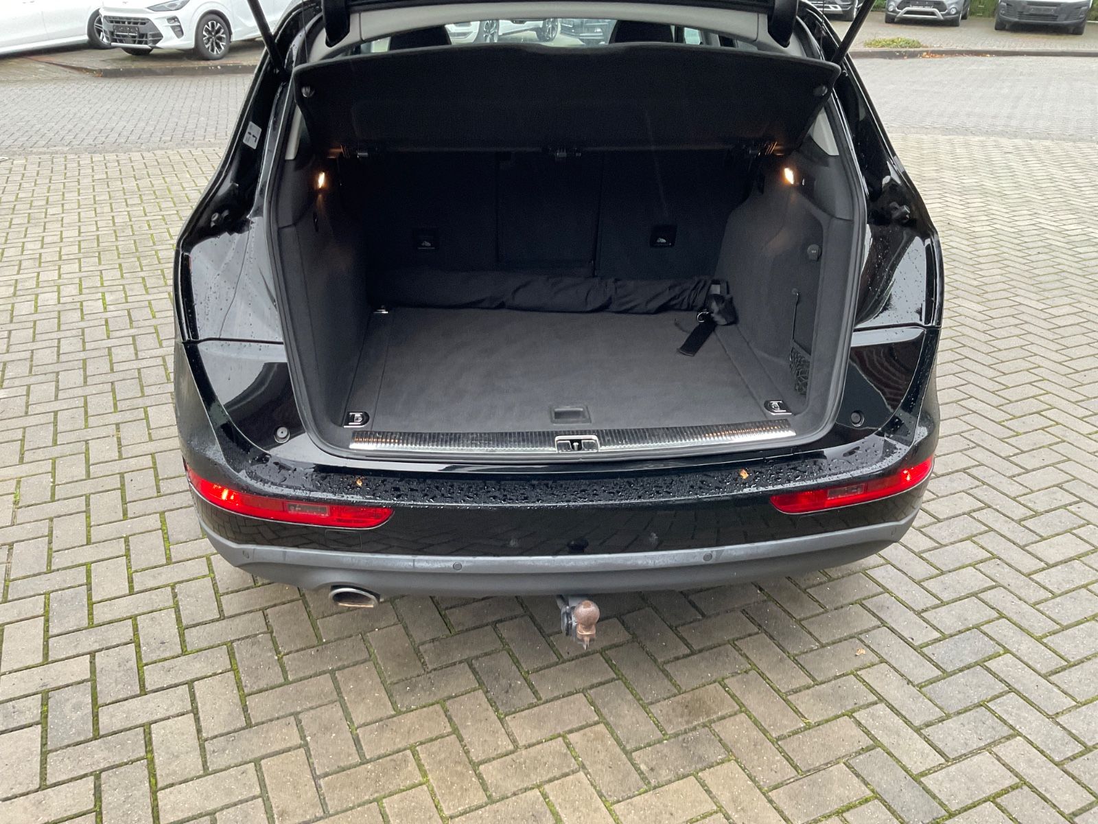 Fahrzeugabbildung Audi Q5 2.0 TDI ultra,Navi,AHK schwenkbar,Telefon