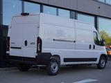 Iveco eSuperJolly 35 L3H2 /Schwingsitz + 10-Zoll Navi - Tier-/Pferdetransport