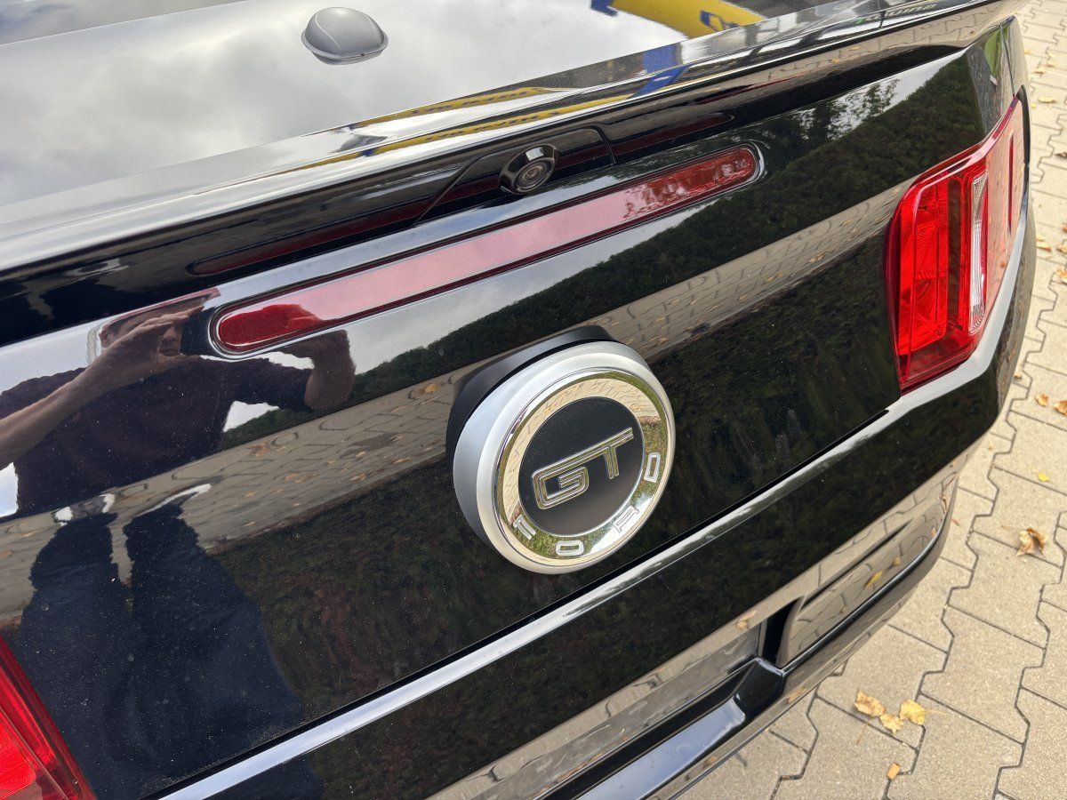 Ford Mustang (GT Premium Unfallfrei/1.Hand/Shelby 20Zo)