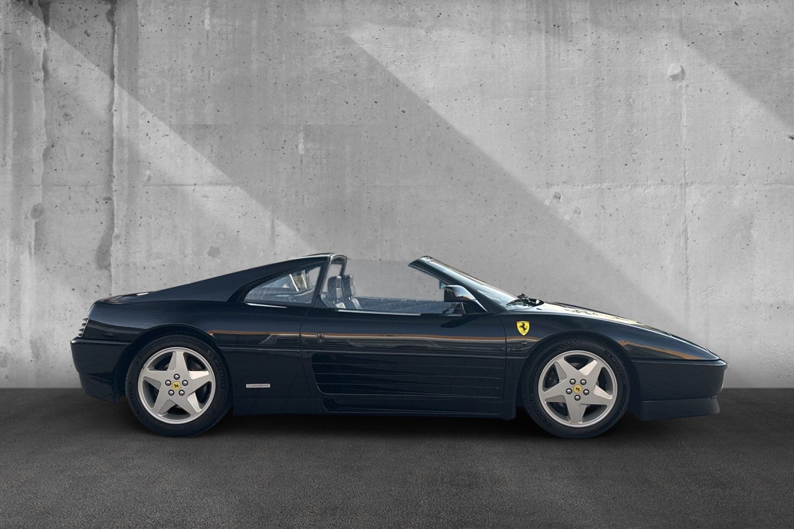 Fahrzeugabbildung Ferrari 348 ts*Deutsches Auto*Scheckheft