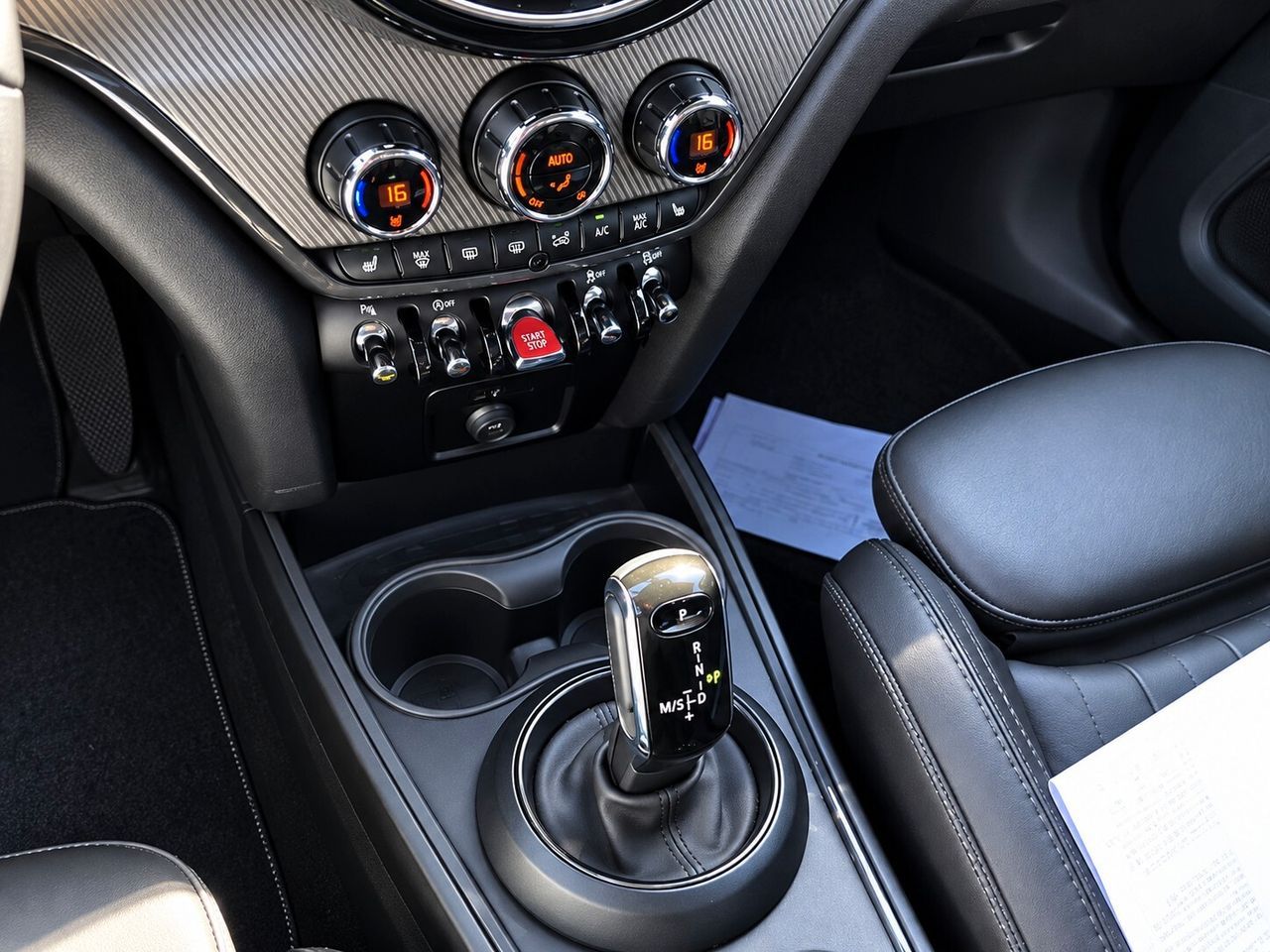 MINI Mini Cooper S Countryman 2.0 Yours ALL4 imagem 2