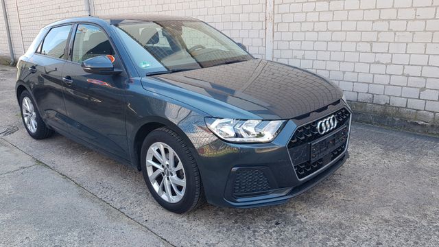 Audi A1 Sportback 25 TFSI advanced