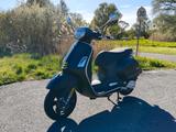 Vespa GTS SuperTech 125 (Super Tech, nur 2000km) - Vespa GTS SuperTech 125