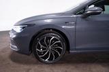 Volkswagen Golf VIII Variant 2.0 TDI Style DSG/Kamera/ACC - Volkswagen Golf: Kombi, Viii