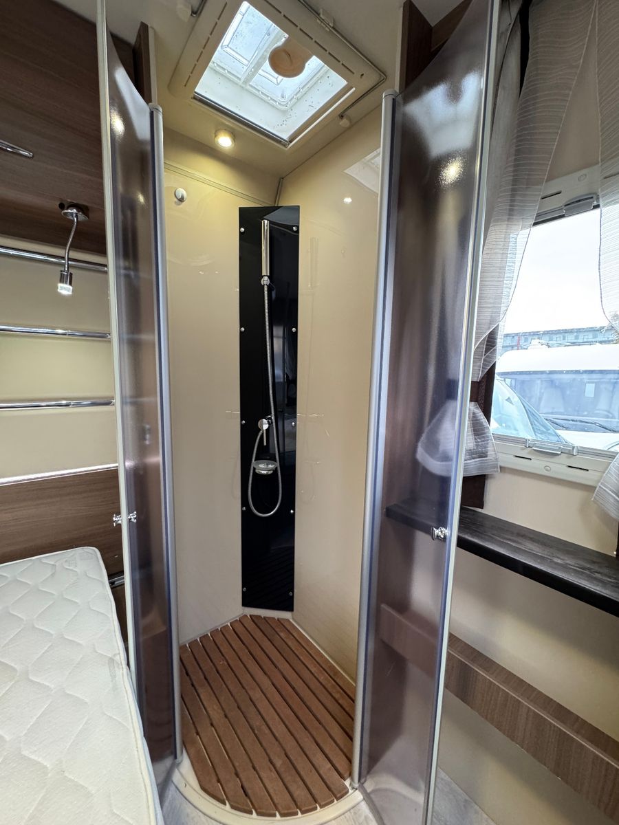 Fahrzeugabbildung Chausson WELCOME 618 FIAT SAT TV HUBBETT BACKOFEN 1.HAND