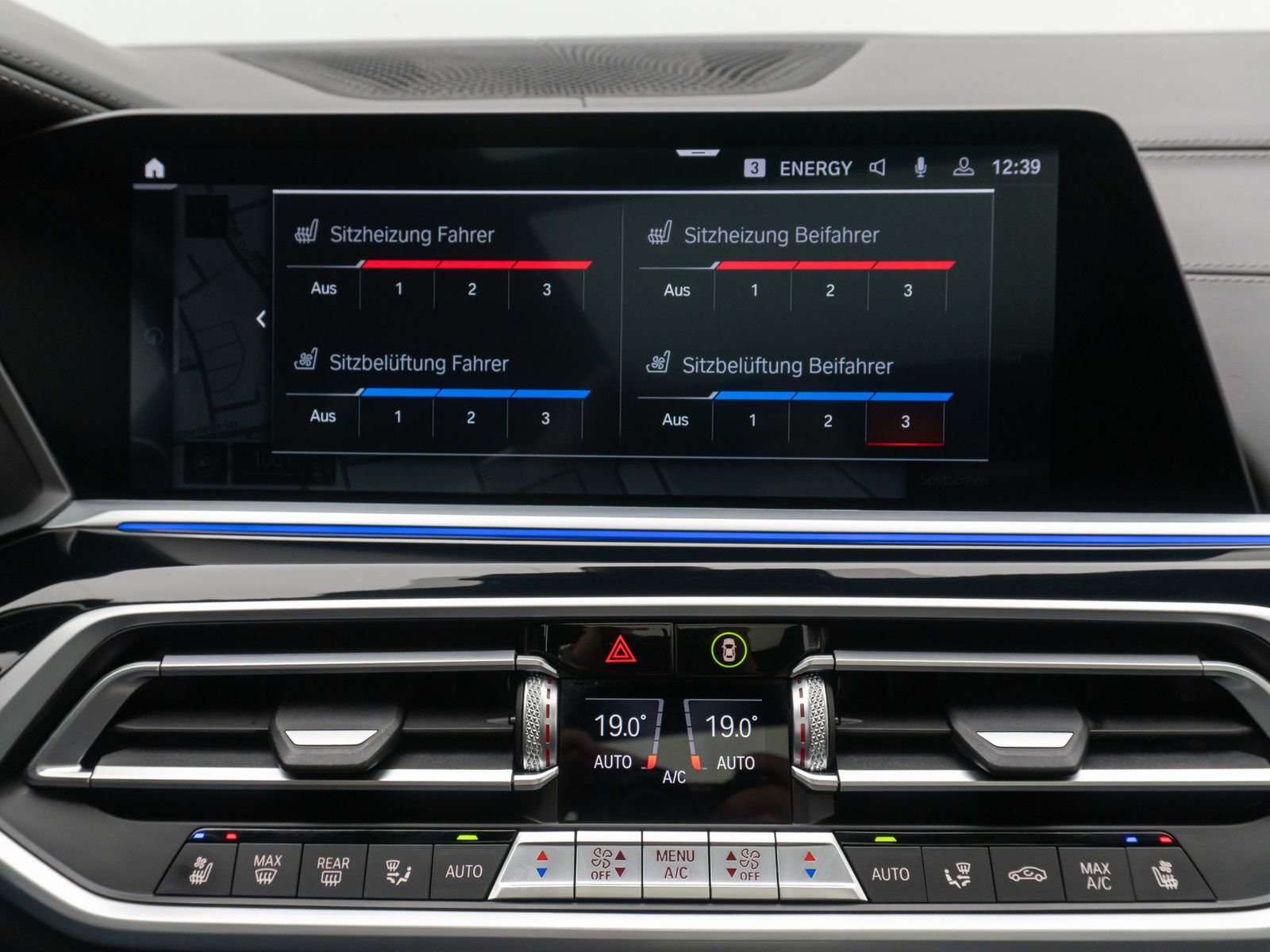 Fahrzeugabbildung BMW X7 M50i 360°SoftClose SkyLounge Massage 22" Voll