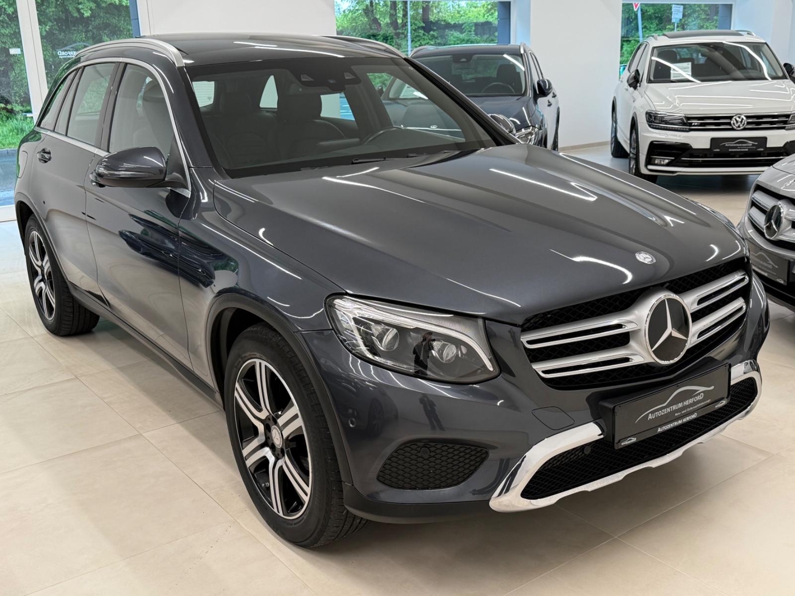 Mercedes-Benz GLC 220 d  4Matic Exclusive Panorama AHK