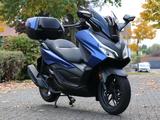Honda Forza 125 1. Hand / Scheckheft gepflegt / Unfall - HONDA FORZA 125