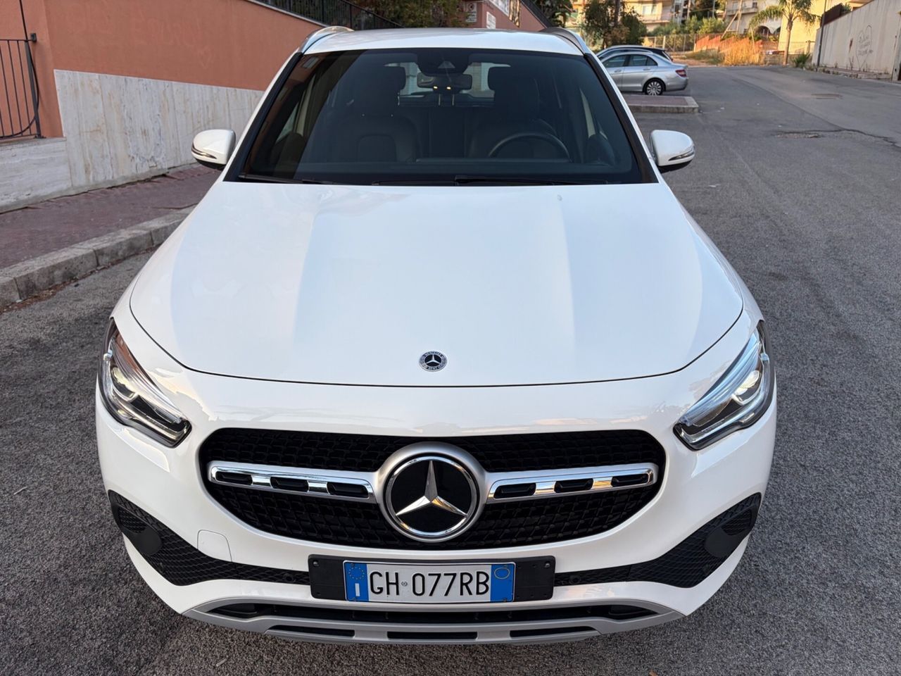 Mercedes-Benz Mercedes-benz GLA 180 d Automatic Sport Plus uni imagem 3
