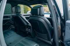 PORSCHE Cayenne S/ 1. HD./ LUFT/ BURMESTER/ INNODRIVE PORSCHE Cayenne S/ 1. HD./ LUFT/ BURMESTER/ INNODRIVE