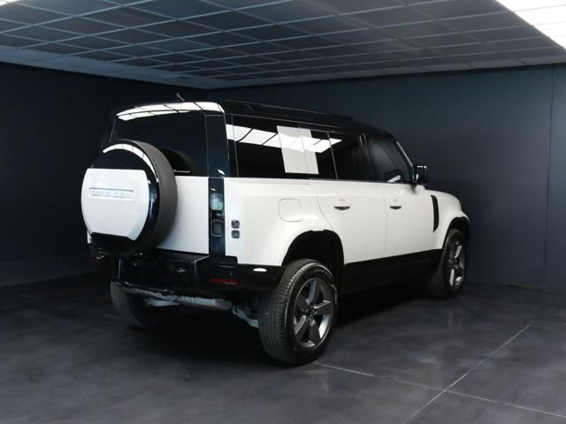 Land Rover LAND ROVER Defender 110 3.0D I6 250 CV AWD Auto  imagem 3
