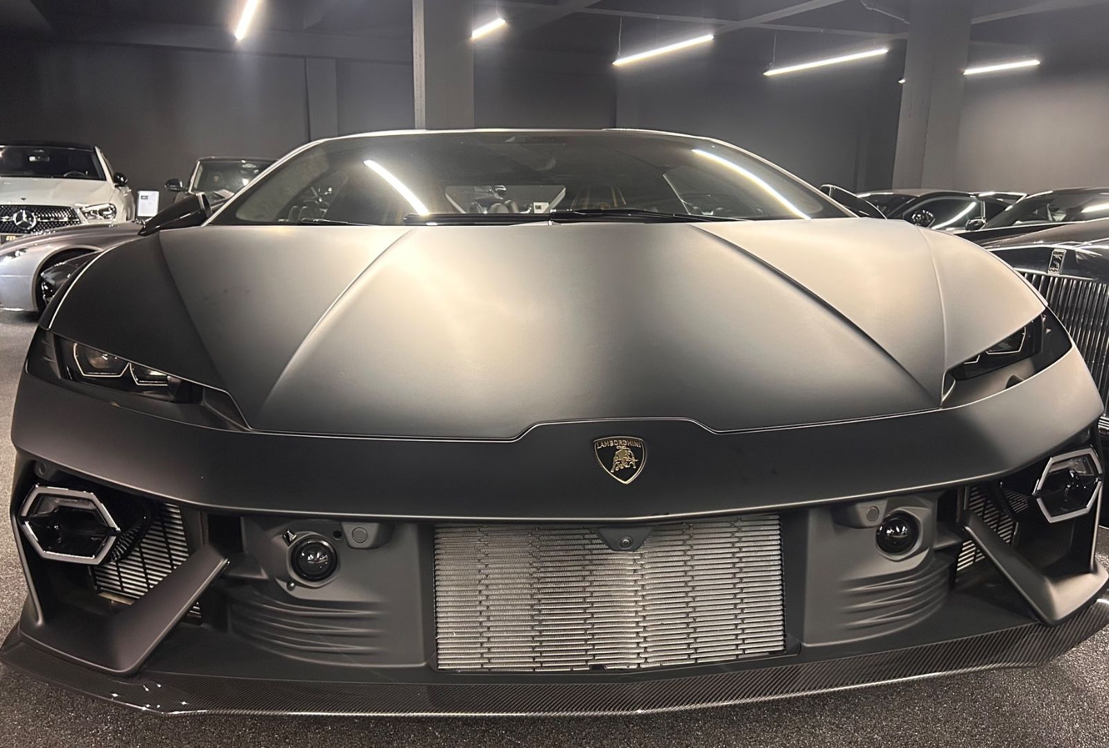 Lamborghini Temerario/MATT/CARBON EXT+INT/FABER/MY27 imagem 2