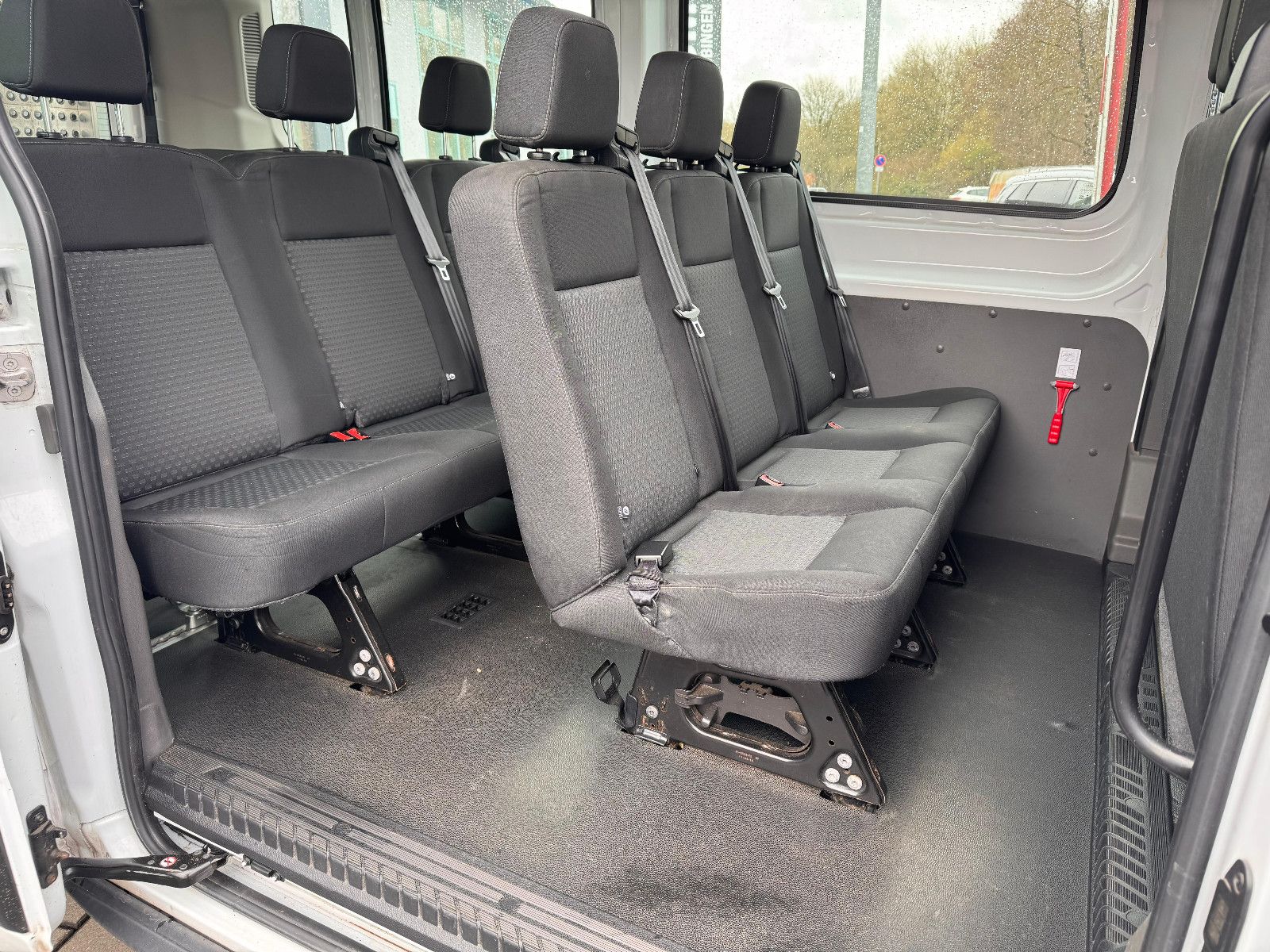Fahrzeugabbildung Ford Transit 350 L3H2 *'ROLLSTULL LADERAMPE*9-SITZE*