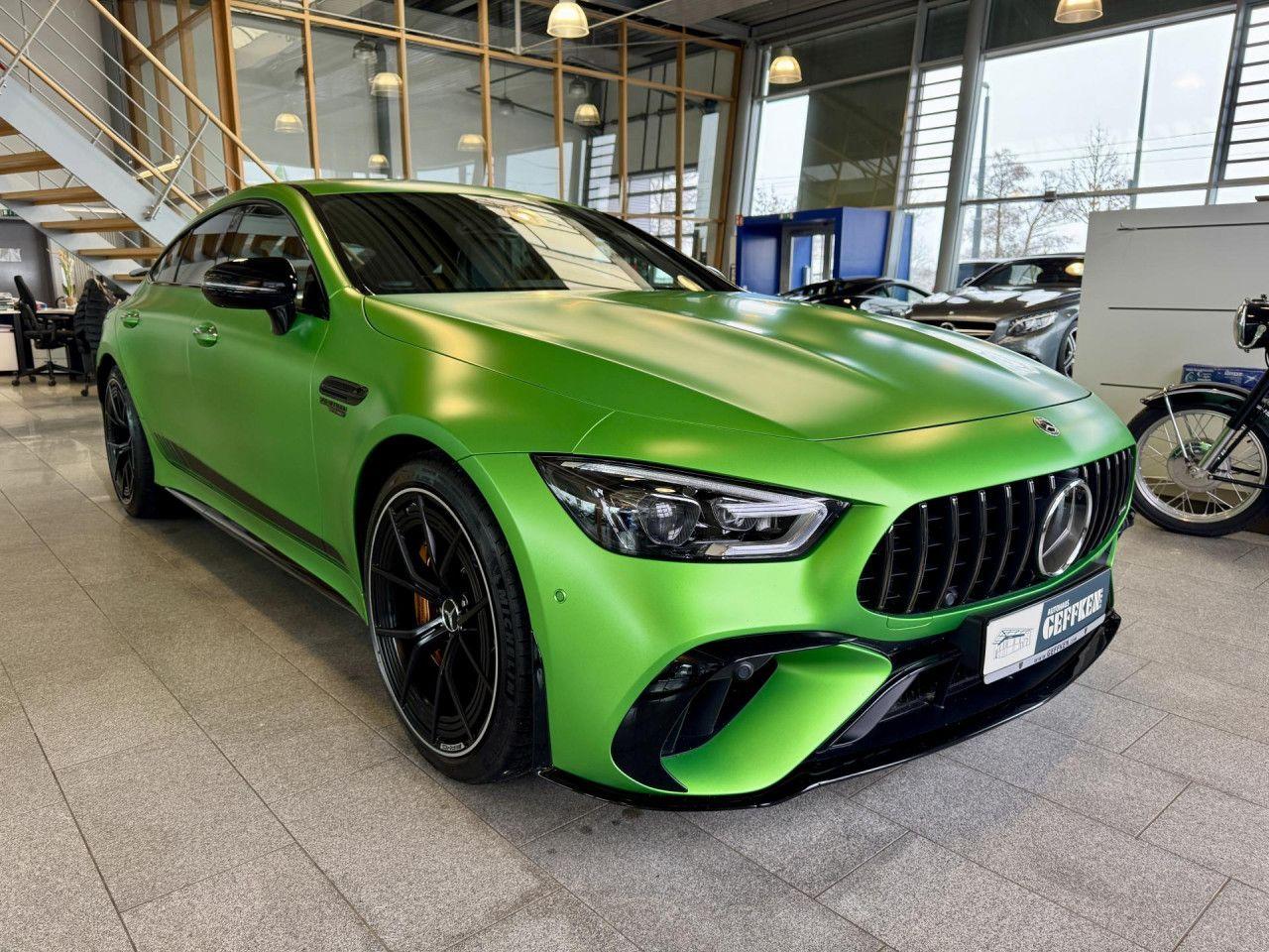 Mercedes-Benz AMG GT 63 S E Performance Edition Green!