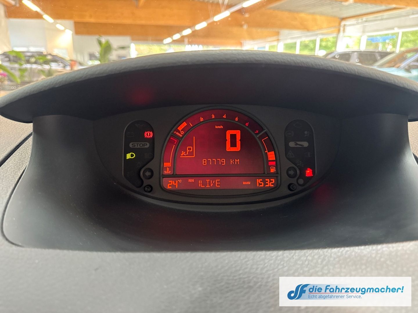 Fahrzeugabbildung Renault Modus Dynamique 1,6 Automatik Klima el.SP Spieg.