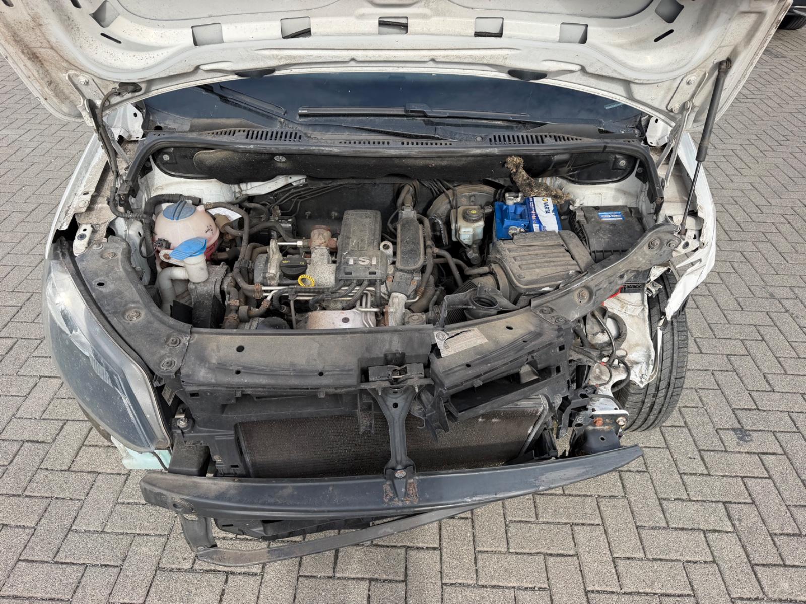 Volkswagen Caddy 2014 — photo 15