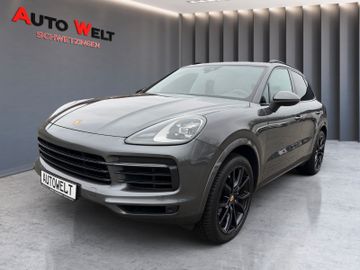 Porsche Cayenne - 1
