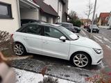 Audi A1 2.0 TDI Ambition Sportback Ambition - Audi A1 mit Diesel-Antrieb: Kleinwagen, 2.0