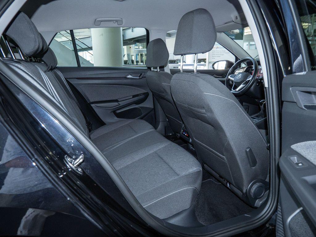 Volkswagen Golf VIII 1.5 TSI Move Navi LED Keyless Sitzhzg., миниатюра 5