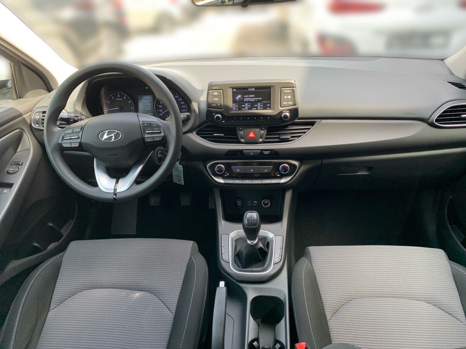 Fahrzeugabbildung Hyundai i30 1.4 Select 1 Hd 8xbereift