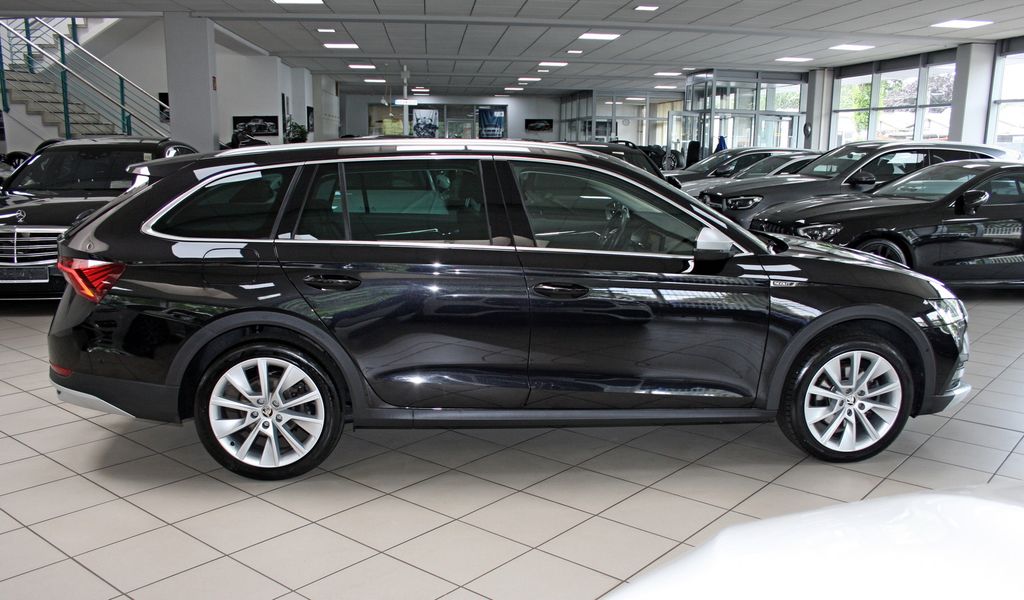 Skoda Octavia Scout 4x4 First Edition AHK NETTO 23.800