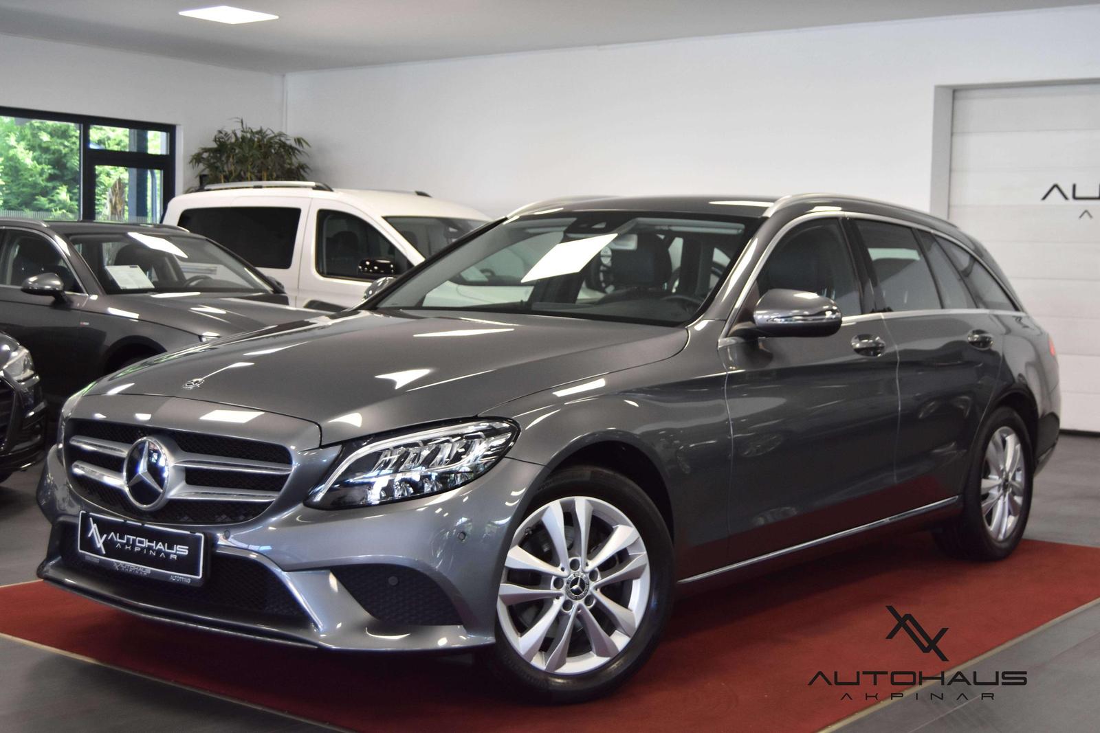 Mercedes-Benz C 200 d T SEHR SAUBER TEMPOM. SITZHZG. KAMERA NA