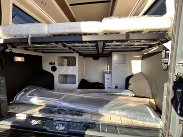 Westfalia Columbus 600 E 180 PS 8G SAT Solar LED Premium