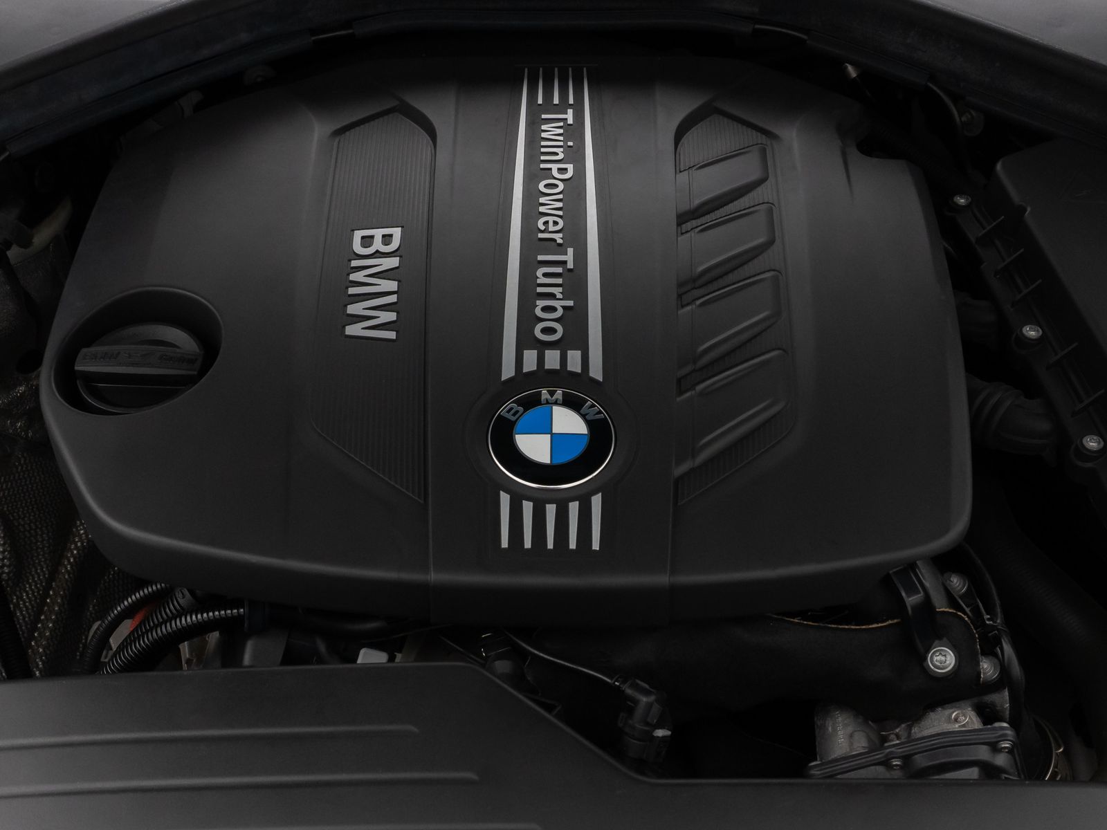 Fahrzeugabbildung BMW 320d Sport Line Xenon NaviPro HUD PDC FernlichtA