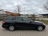 Mercedes-Benz E 200 CDI BlueEfficiency-AVANTGARDE-TÜV06/27 - Mercedes-Benz E 200 mit Diesel-Antrieb: Kombi, Schaltgetriebe