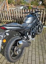 Suzuki SV650 matt-schwarz, 1. Hand, nur 2600km - SUZUKI SV650S