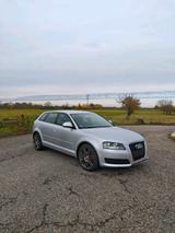 Audi A3 8P 1.4Tfsi - Audi A3 mit Benzin-Antrieb: Kleinwagen, 1.8