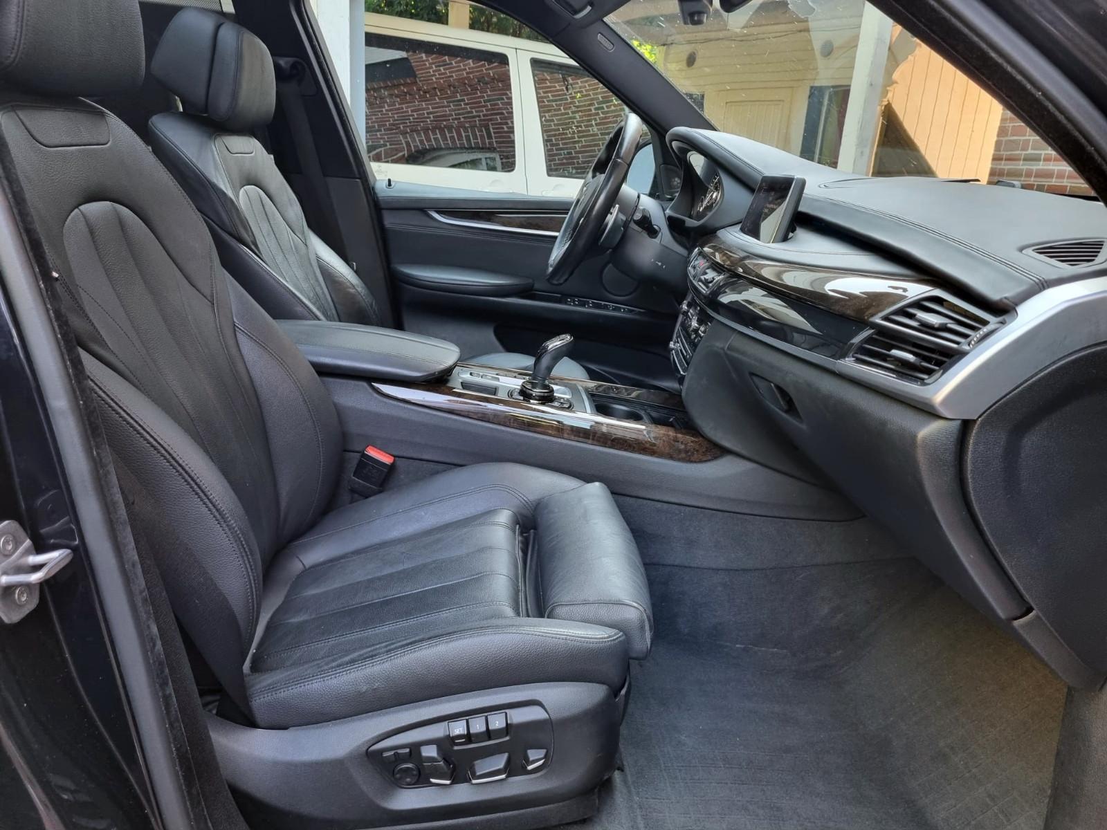 BMW X5 xDrive50i V8 449 ch BVA Pack M / 148 000 km / HUD / Pano / Harman Kardon / 360°