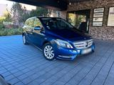 Mercedes-Benz Mercedes- Benz -B 180 CDI Diesel  EZ 2012 - Mercedes-Benz B 180 in Lübeck