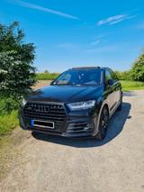 Audi Q7 3.0TDI Quattro S-Line 7Sitz. Matrix Pano Bose - Audi Q7 Gebrauchtwagen in Hamm
