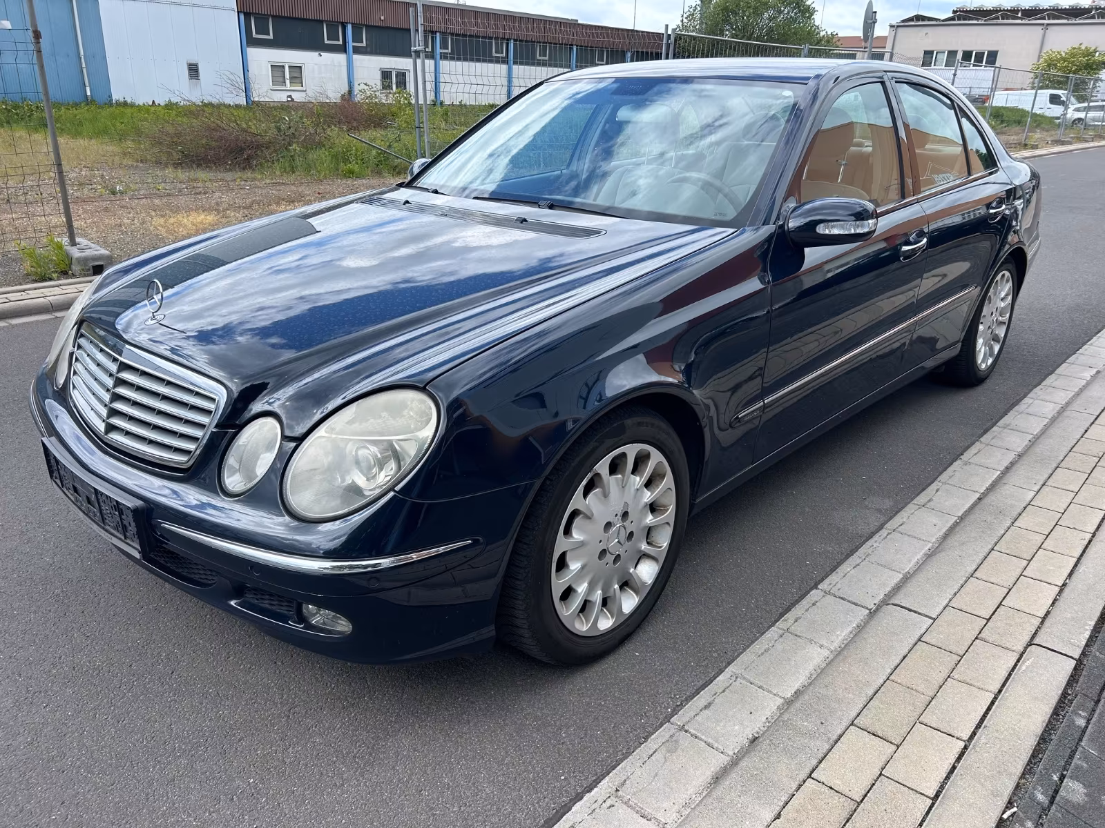 Mercedes-Benz E 500 ELEGANCE TOP ZUSTAND SCHECK ScheckheftHEFT