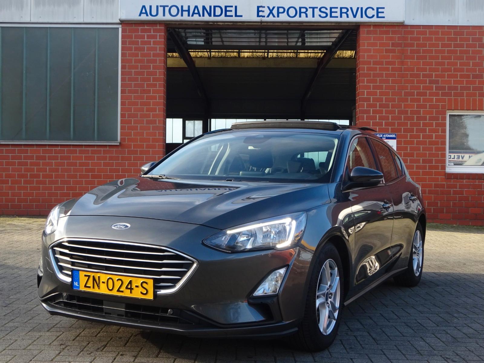 Ford Focus Lim. Cool & Connect, Panorama, Klima