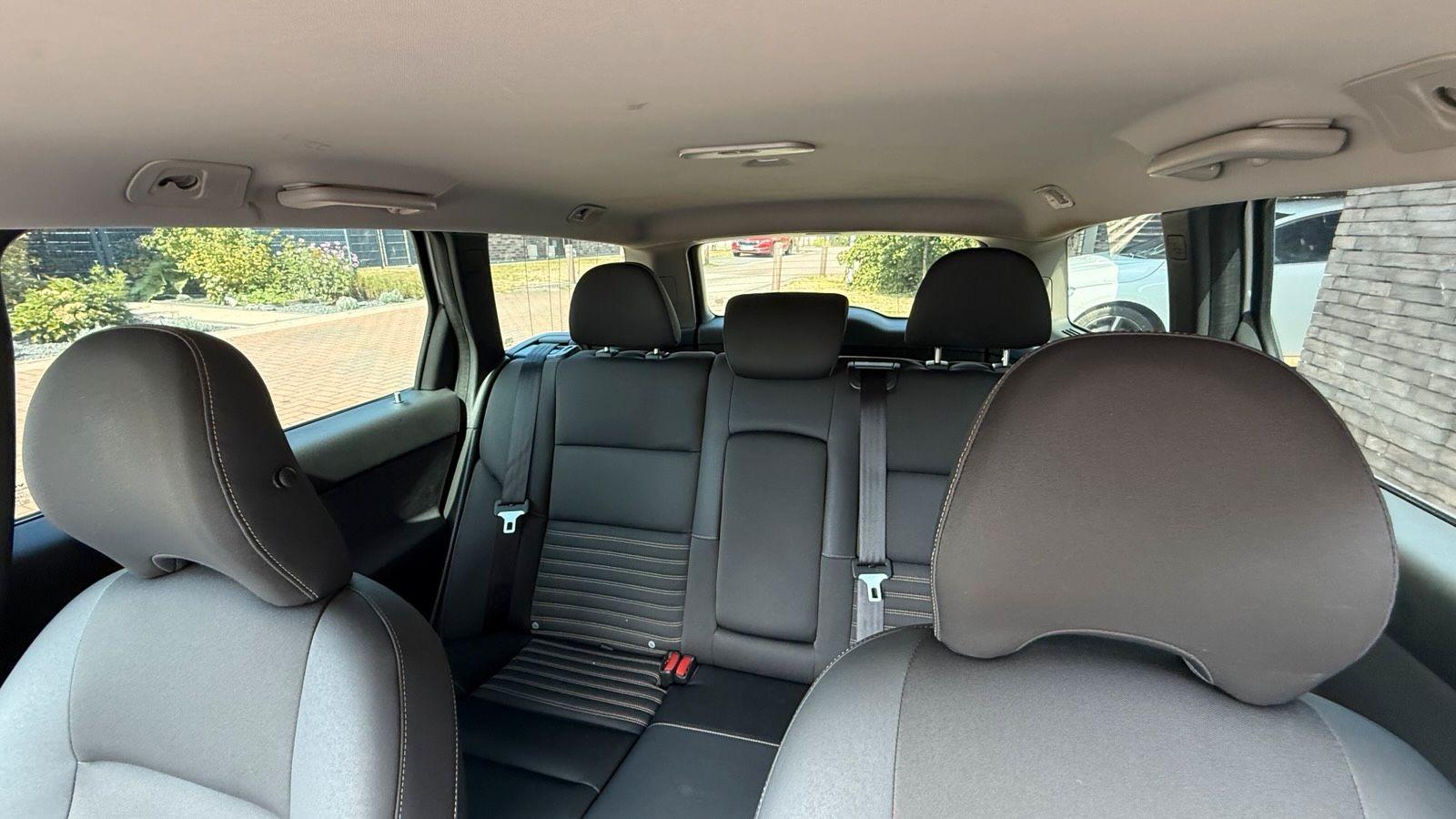 Volvo V50 2007 — photo 10
