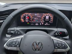 VW Tiguan 1.5 eTSI Life /Pano/LenkradHeiz./ACC/HuD