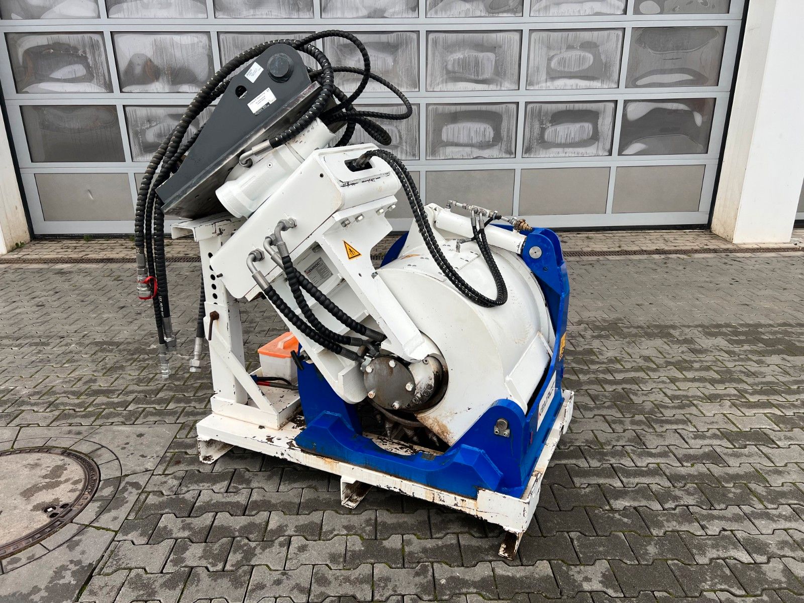 Fahrzeugabbildung Andere KEMROC EXR 60 HD Flächenfräse / MS10 / 2020