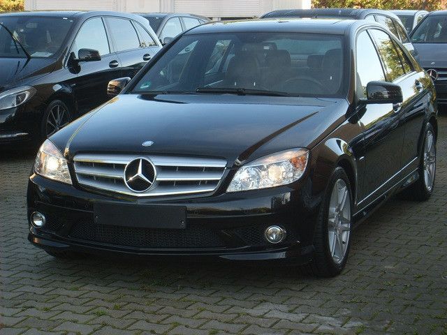 Mercedes-Benz C 180 CGI BlueEFFICIENCY AVANTG. Aut. AMG STYL