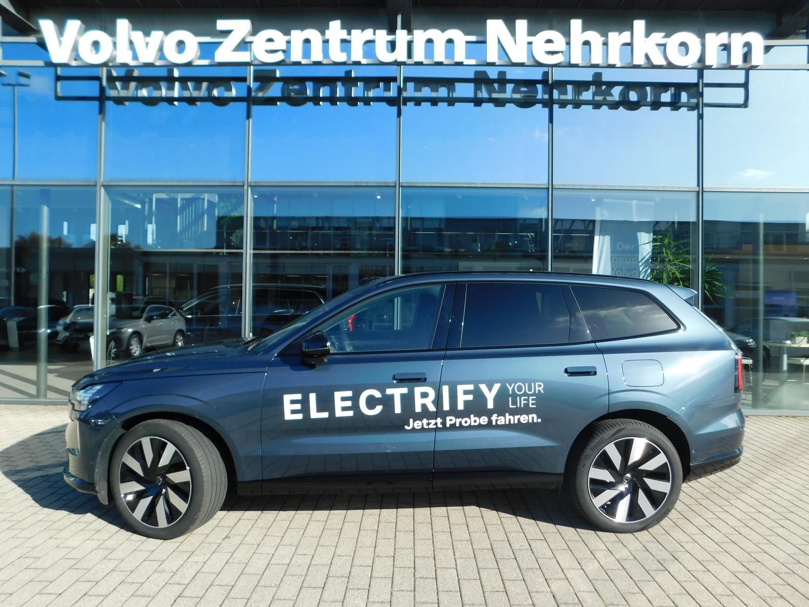 Fahrzeugabbildung Volvo Plus Executive Edition