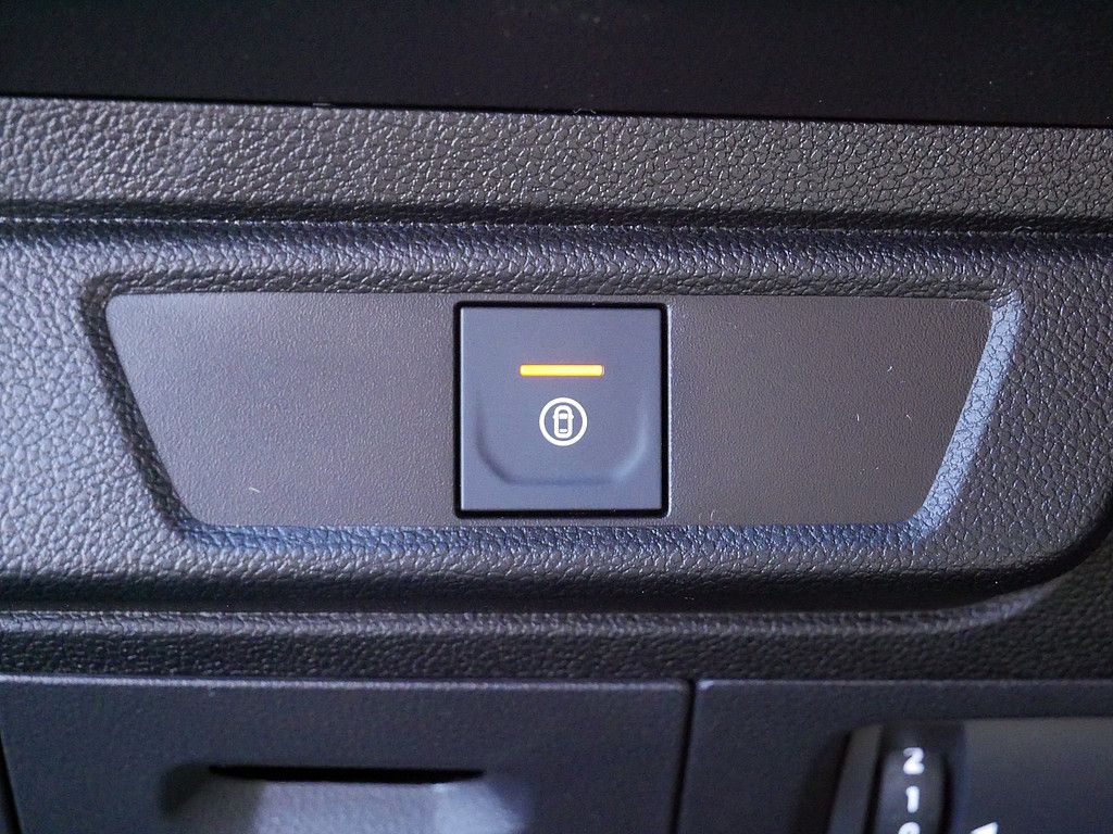 Fahrzeugabbildung Dacia Sandero Stepway Expression TCe 90 CVT Automatik