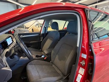 Volkswagen Golf - 10