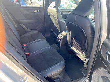 Volvo XC40 - 10