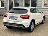 Mercedes-Benz GLA 250 7G AMG Line LED Navi SHZ PDC Panorama - Mercedes-Benz GLA 250: Automatik