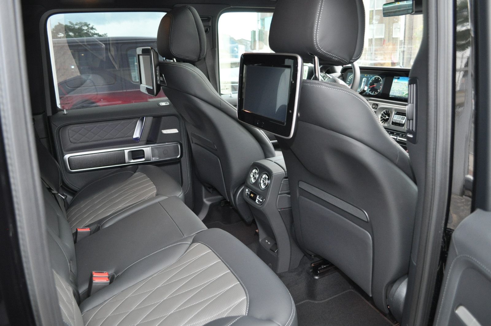 Fahrzeugabbildung Mercedes-Benz G 500 Final Edition V8 Black