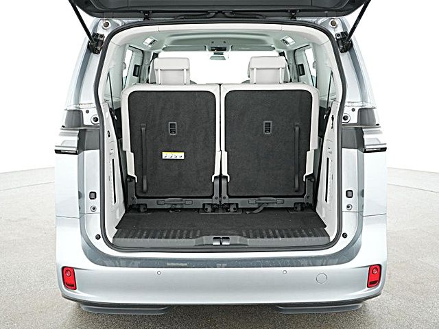 ID.Buzz Pro Langer Radstand 6 Sitze TravelAssist