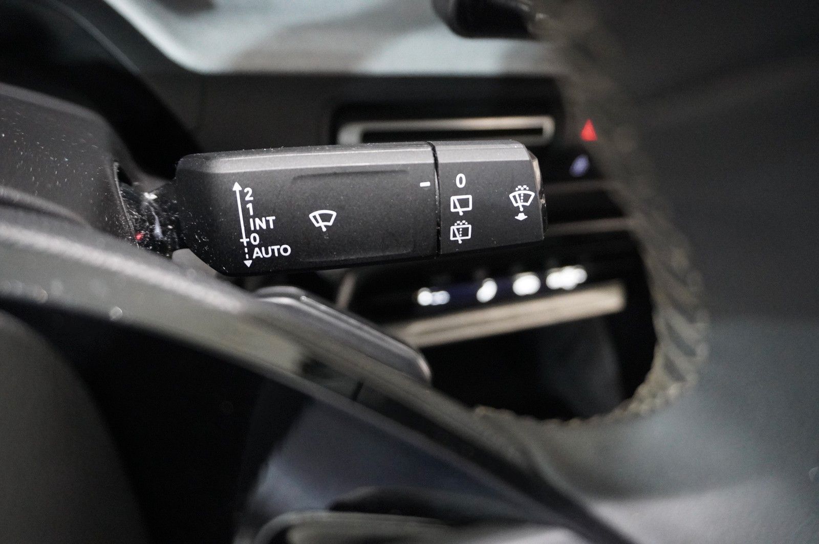 Fahrzeugabbildung Citroën C3 Aircross 1.2 HYBRID PLUS DSC NAVI/LED/KAMERA