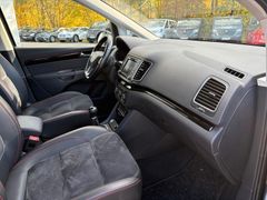 Fahrzeugabbildung Seat Alhambra FR-Line Navi Leder Xenon Sitzh 7.Sitze