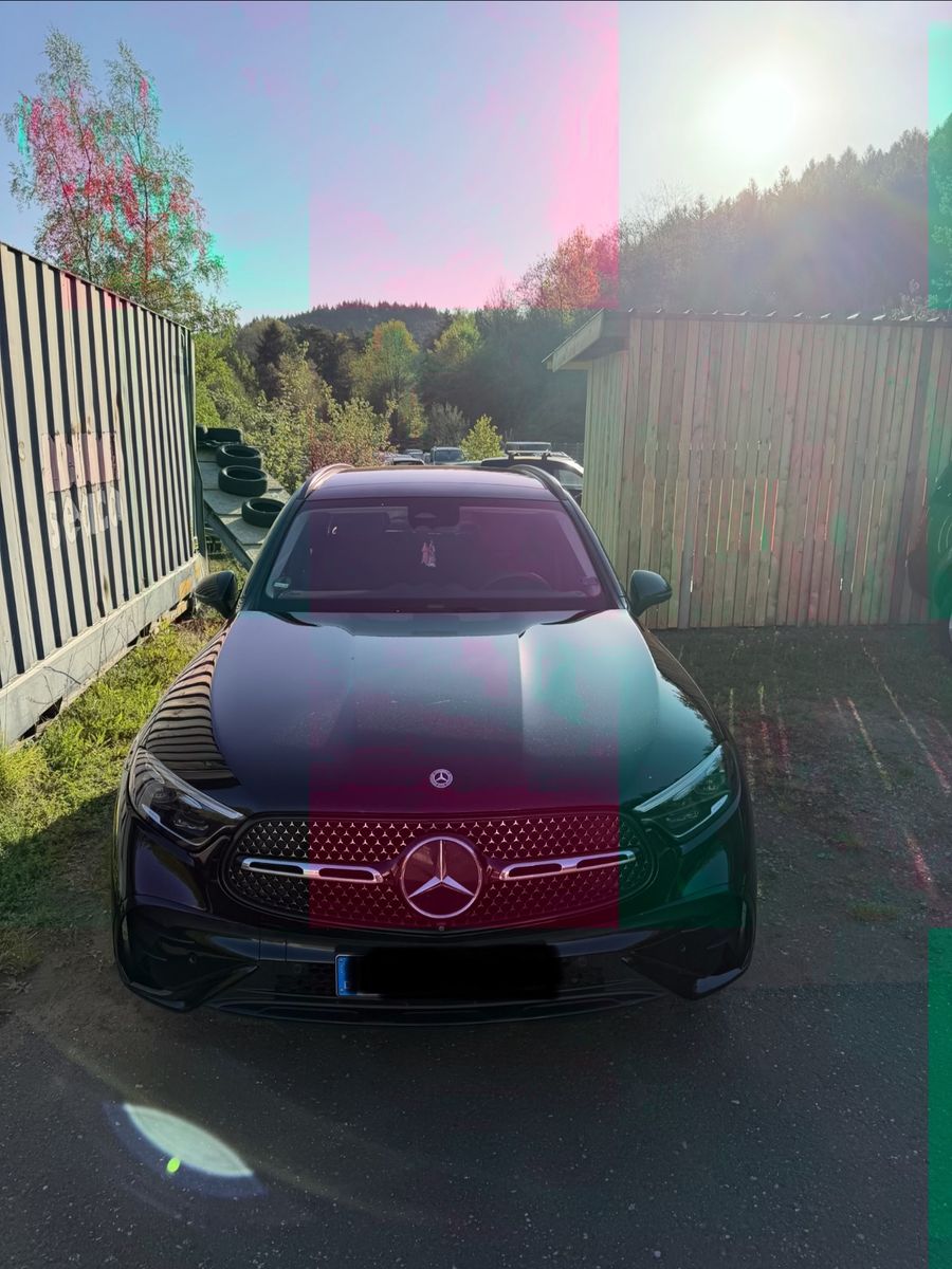 MERCEDES-BENZ GLC 220d 4M AMG Night Pano 360 Burmester AHK 